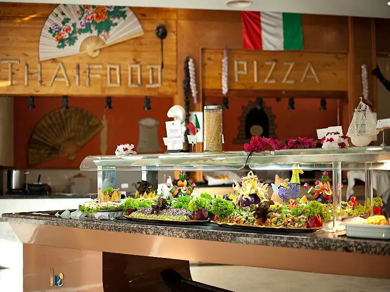 Hotel Livvo Lago Taurito & Aquapark